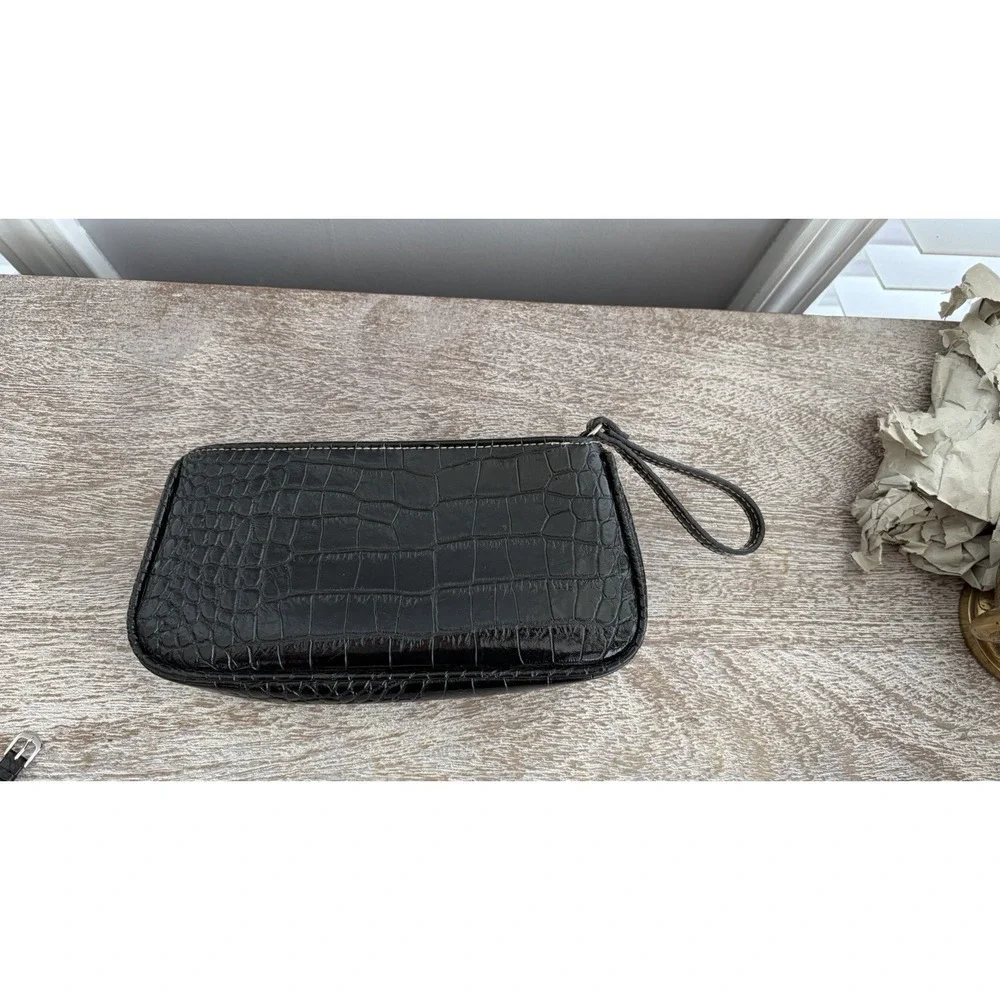Women's Black Faux Crocodile Wristlet Wallet w/ Organization Makeup Accessories